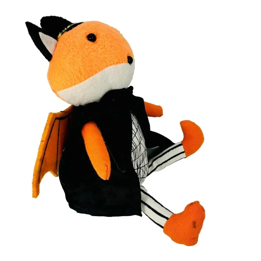 Target Hyde And Eek Fundy Fox Bat Halloween Shelf Sitter Felt 2020 HAS ISSUES!